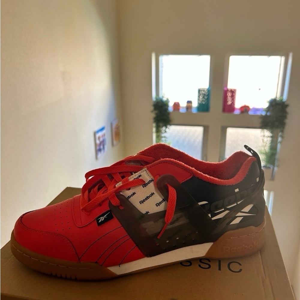 Reebok Sneakers for men in Red and Black
